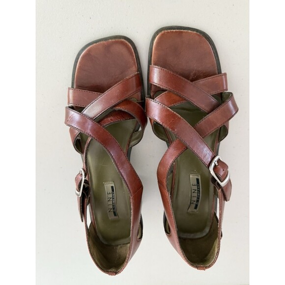 Vintage Nine and Co Brown Leather Strappy Sandals Women Size 7 Buckle Prentice - Picture 4 of 15